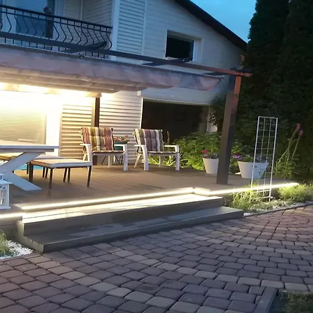 Comfortable With A Private Garden * Rowy