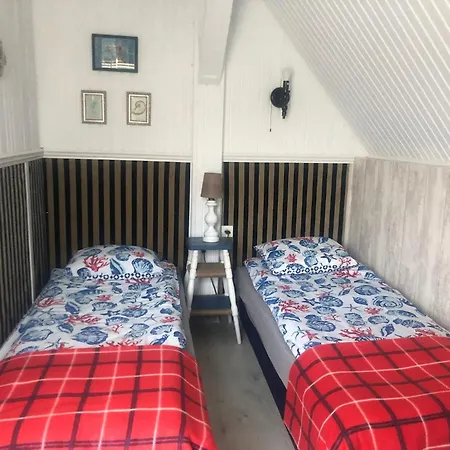 Comfortable With A Private Garden Dom wakacyjny Rowy (Pomerania)