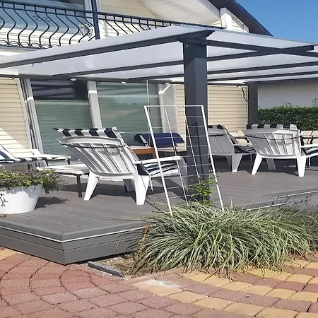 Dom wakacyjny Comfortable With A Private Garden *