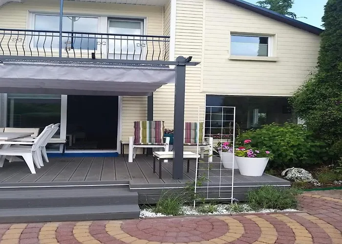 Comfortable With A Private Garden Nyaraló Rowy