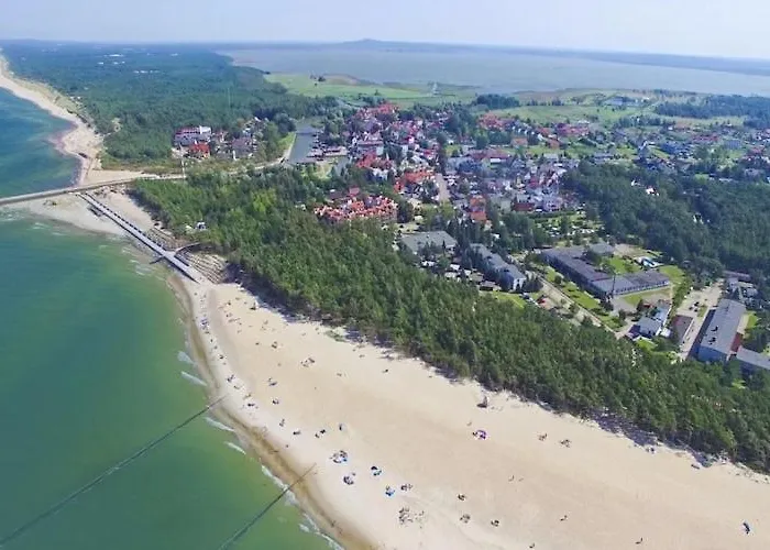 Comfortable With A Private Garden * Rowy