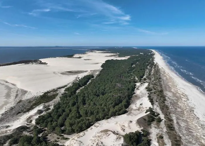 Nyaraló Comfortable With A Private Garden Rowy